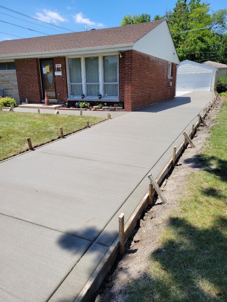 New residential concrete driveway